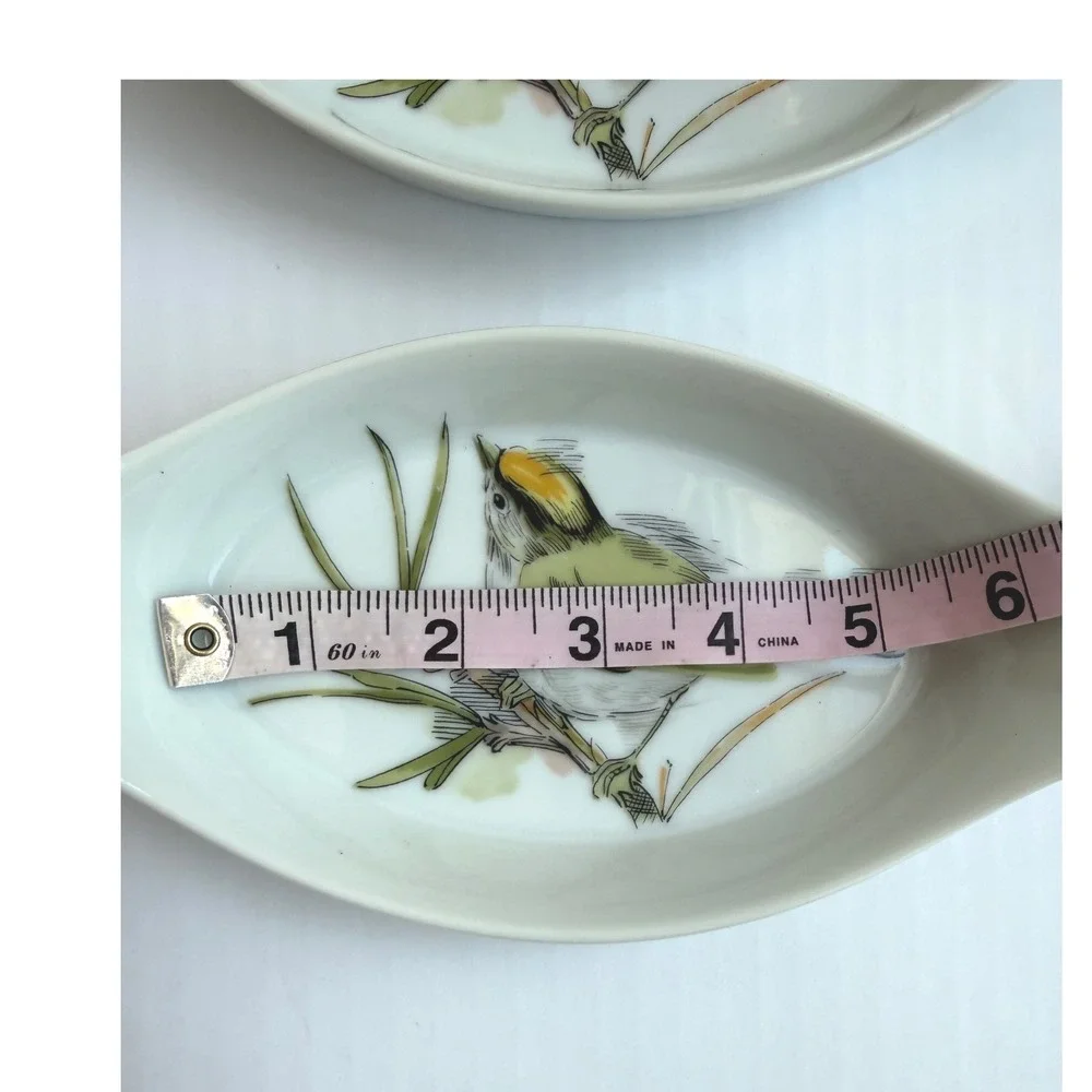 Enesco Song Bird Fine China Trinket Dish Set of 2 Oval Bird Plates Vintage 1978